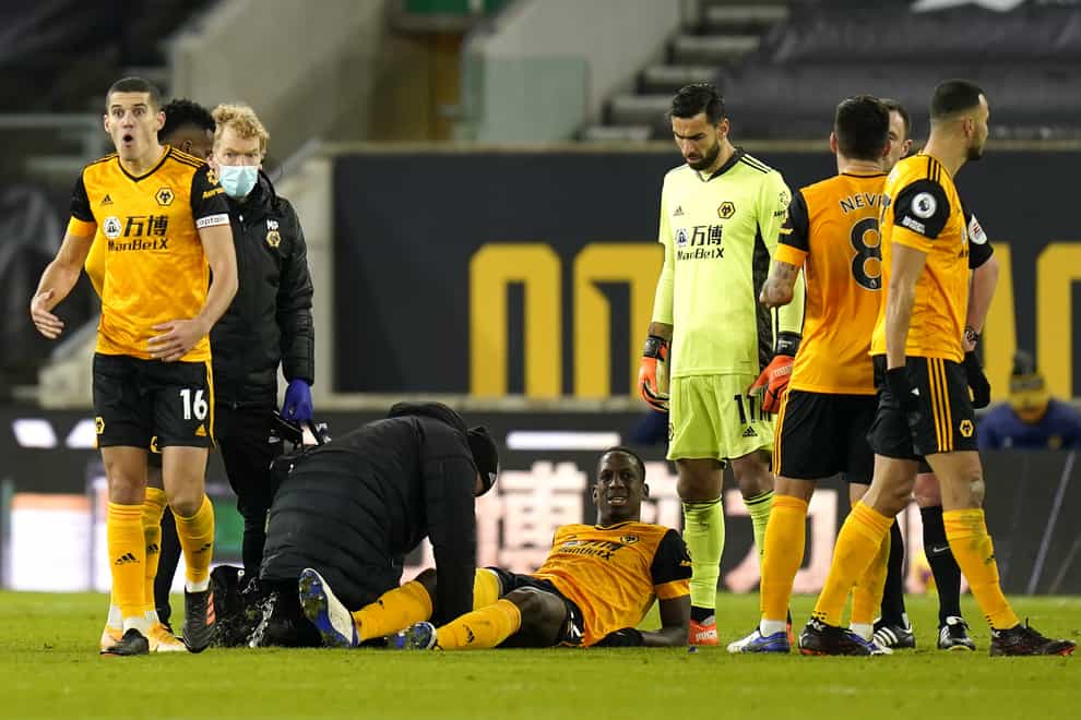 Willy Boly receives treatment