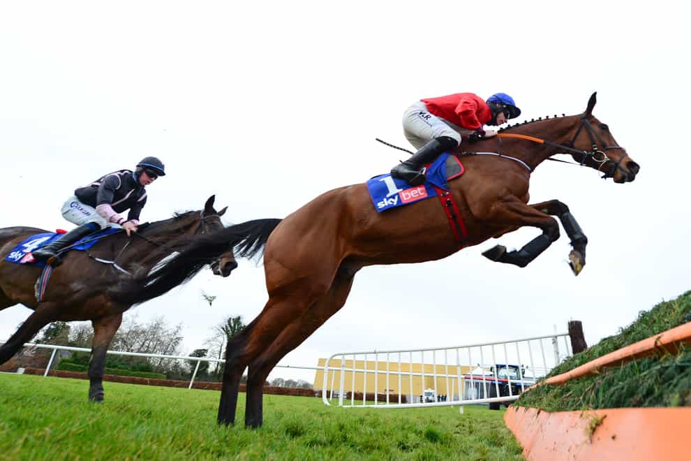 Envoi Allen and Jack Kennedy in full flight at Punchestown