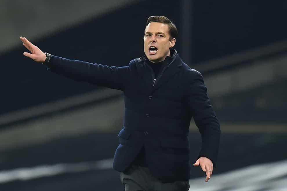 Fulham manager Scott Parker is preparing to face Premier League leaders Manchester United