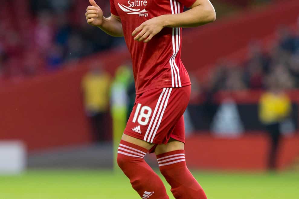Connor McLennan has signed a new contract with Aberdeen