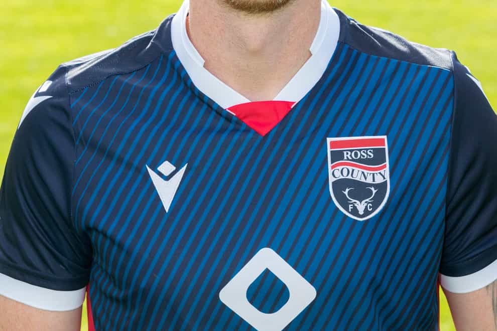 Billy McKay scores late winner for Ross County