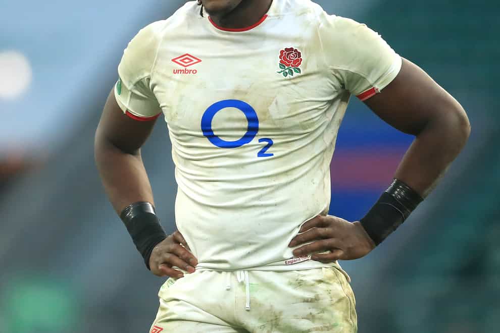 Maro Itoje says the players should take responsibility for England's defeat by Scotland