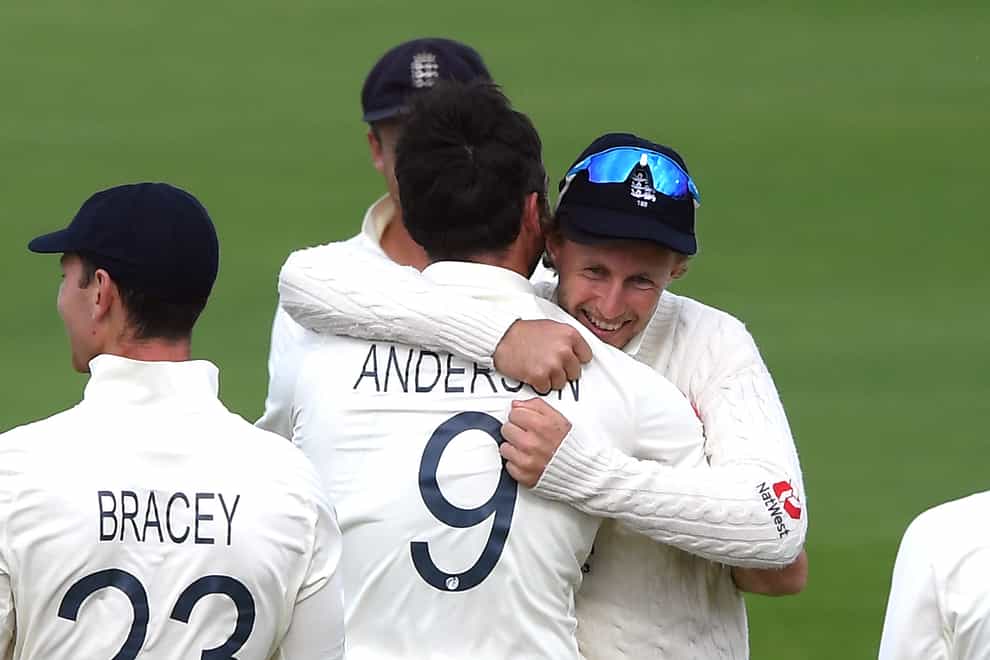 James Anderson and Joe Root starred in England's win