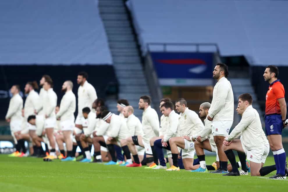 England players take a knee at Twickenham