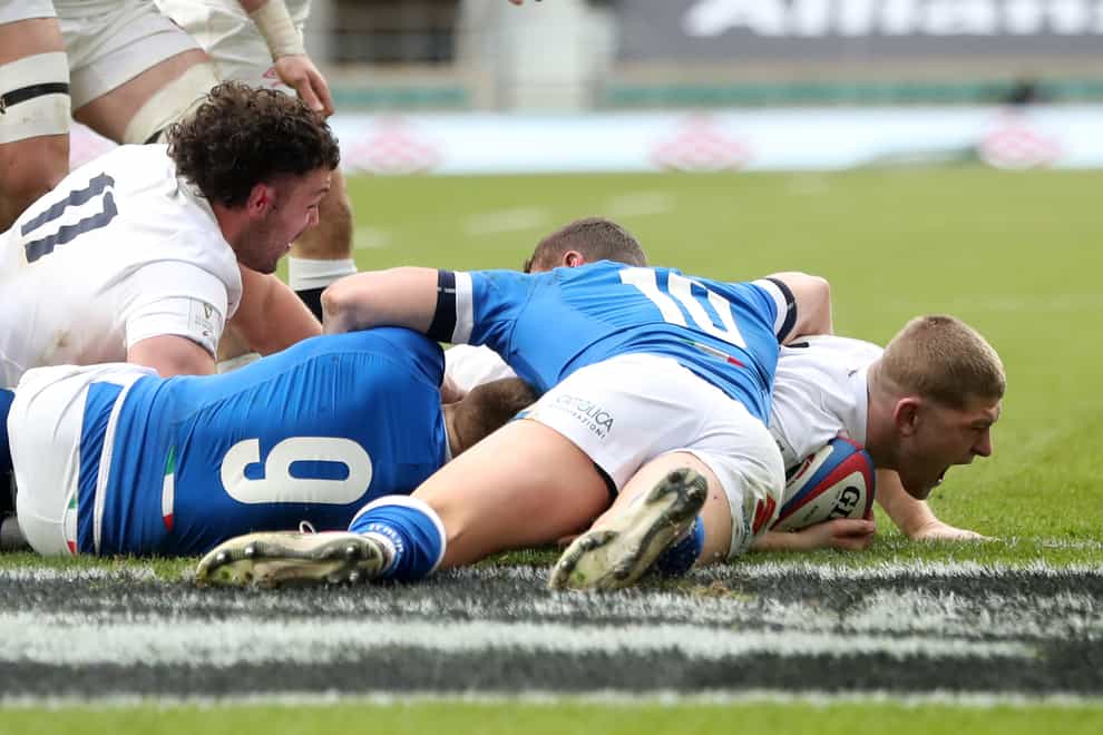 Jack Willis scores England's fifth try against Italy. Shortly after he was injured