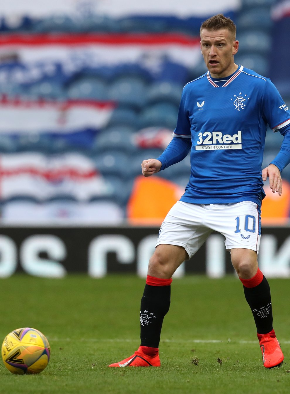 Rangers midfielder Steven Davis insists he has no plans to retire this summer