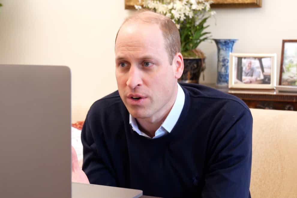 The Duke of Cambridge speaks with Syrian aid workers