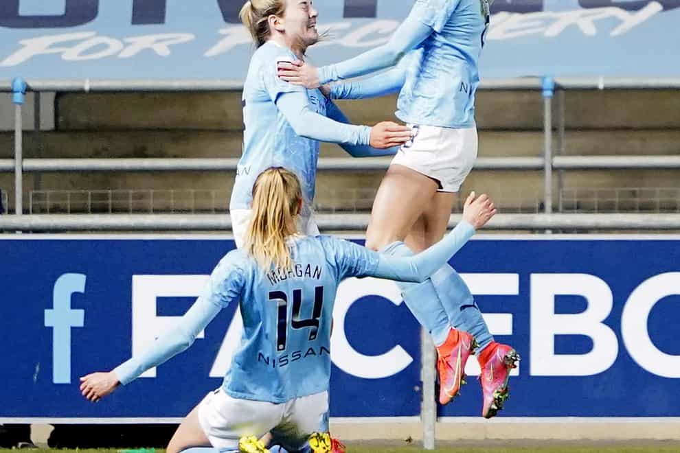 Manchester City’s Chloe Kelly (right) celebrates her winning goal