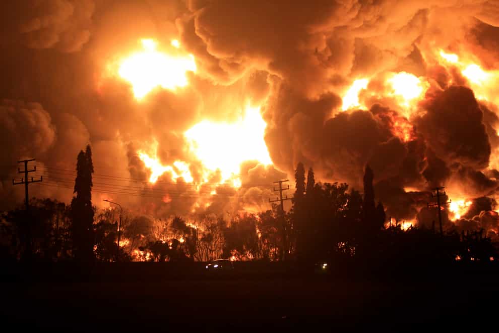 Indonesia refinery fire
