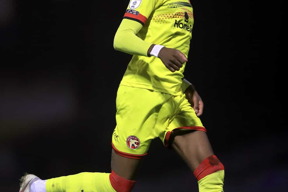 Emmanuel Osadebe wasted a good chance in Walsall's draw at Leyton Orient