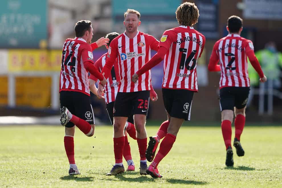 Aiden McGeady (centre) celebrates scoring the equaliser