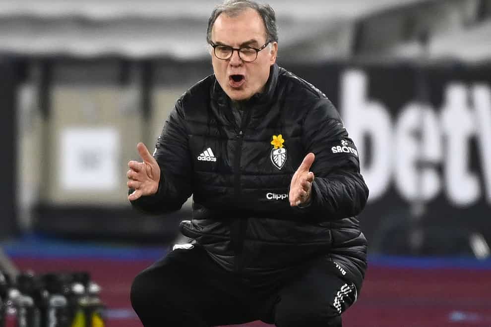 Marcelo Bielsa has refuted claims he is close to signing a new deal at Elland Road