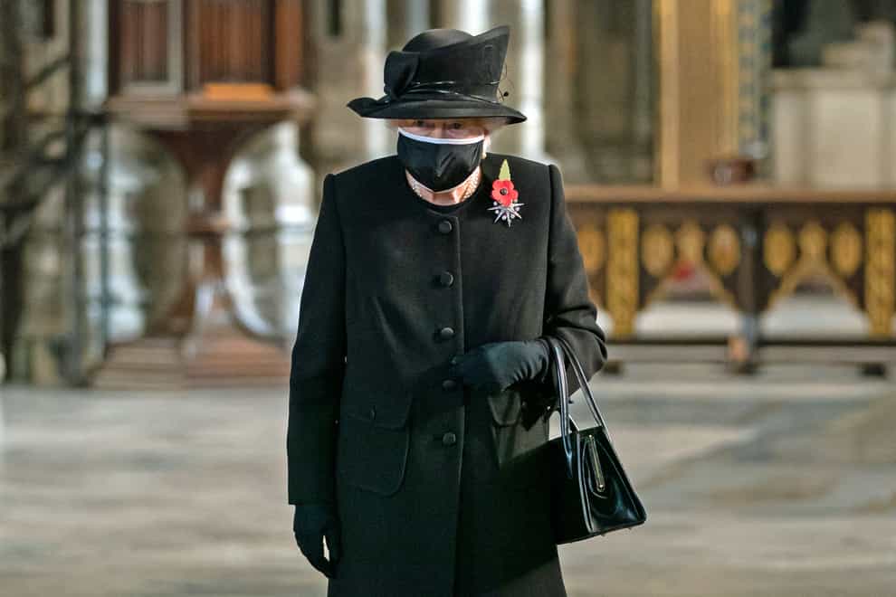 Queen wearing a face mask