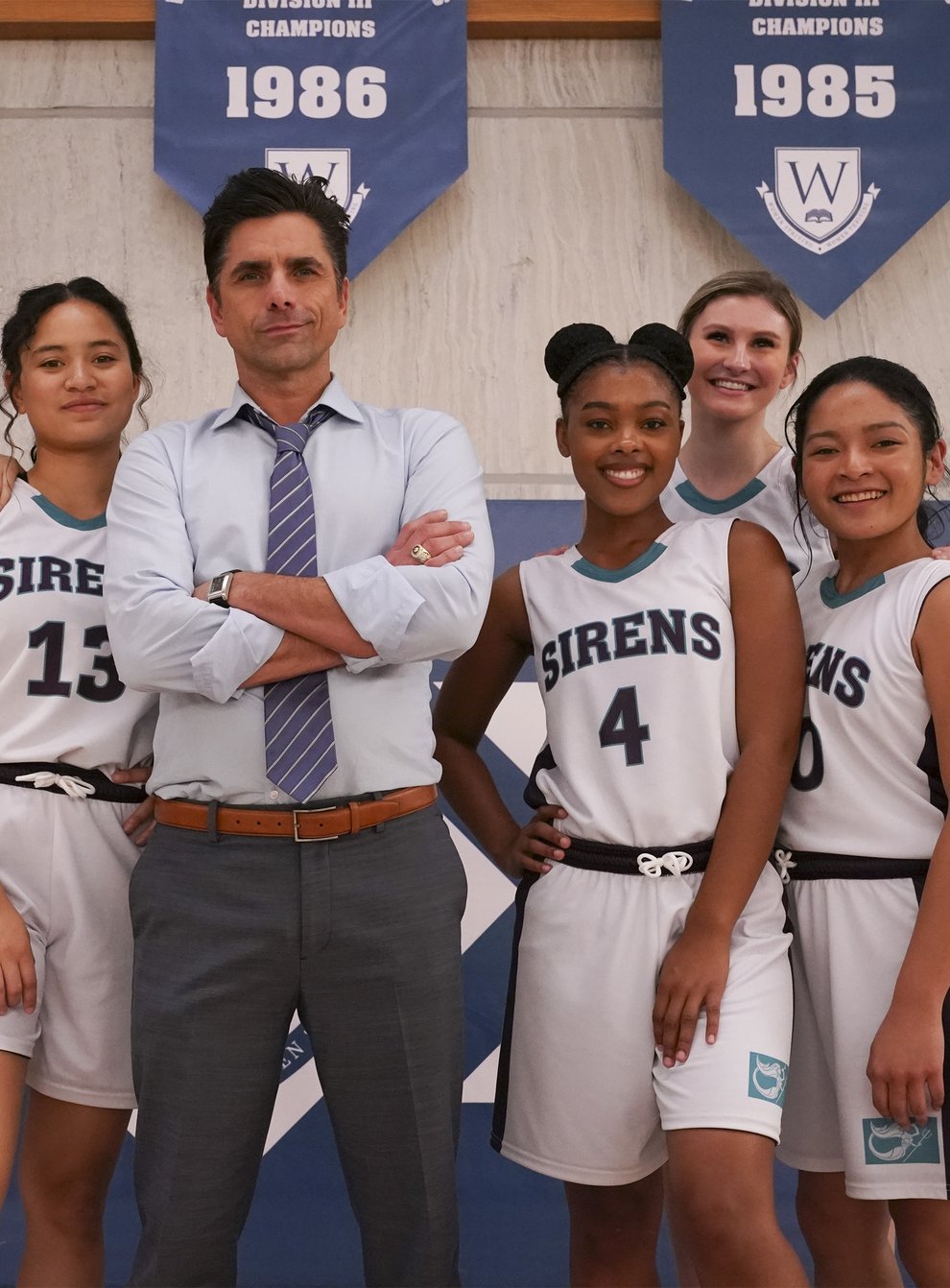 John Stamos with women's basketball team