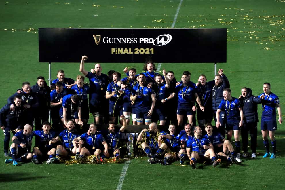 Leinster celebrate winning the Guinness PRO14