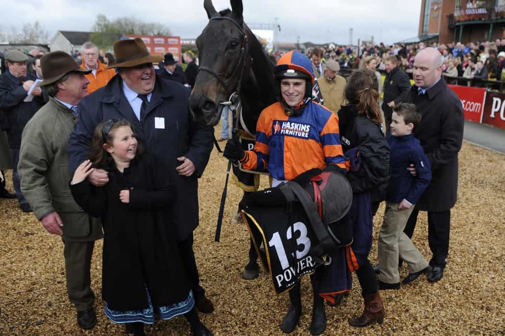 Trainer Bob Buckler (left) with connections and jockey Harry Skelton after Niche Market's success in the Powers Whiskey Irish Grand National at Fairyhouse in 2009