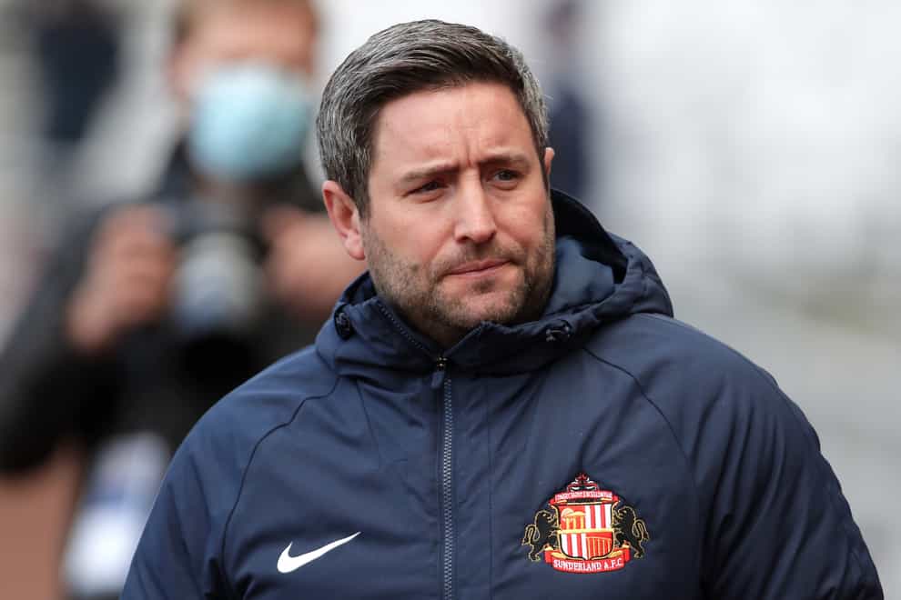 Sunderland manager Lee Johnson saw his side's winless run stretch to six matches