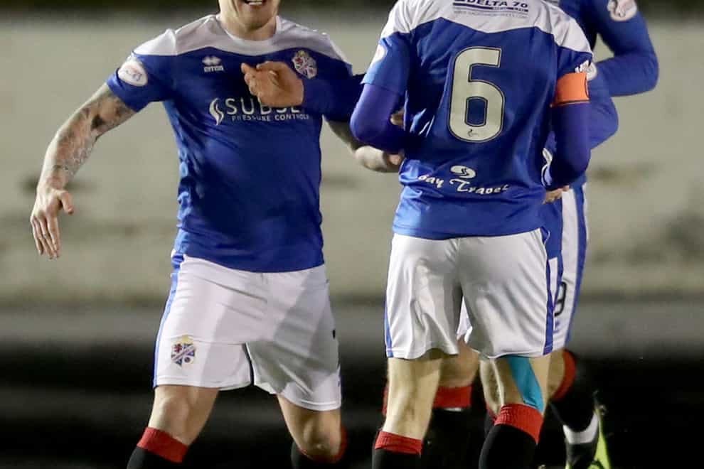 David Cox, left, here in action for Cowdenbeath in 2017, announced he was quitting football