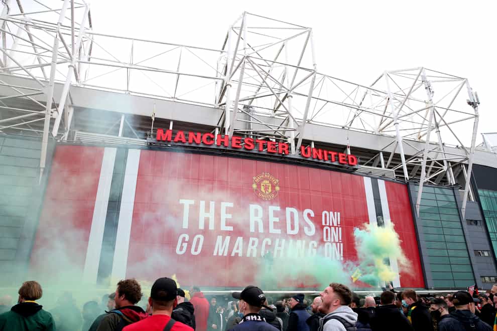 Fans protest at Old Trafford