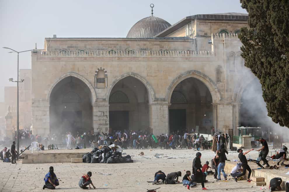 Palestinians clash with Israeli security forces at the Al-Aqsa Mosque compound in Jerusalem’s Old City