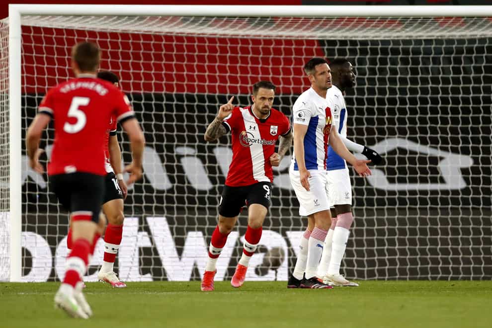 Danny Ings, centre, celebrates scoring Southampton’s first goal against Crystal Palace