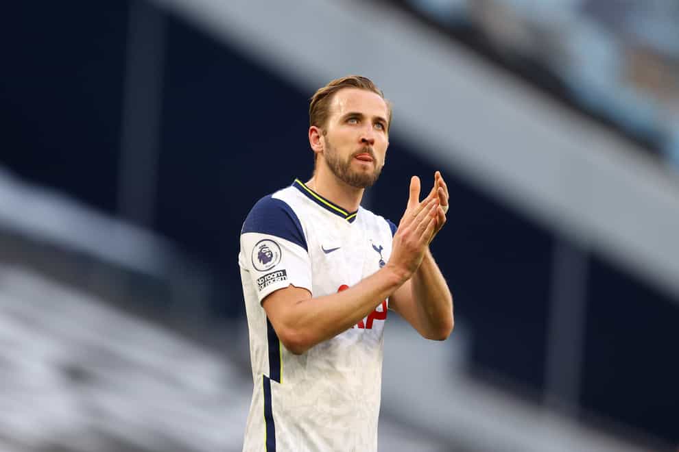 Harry Kane claps the fans