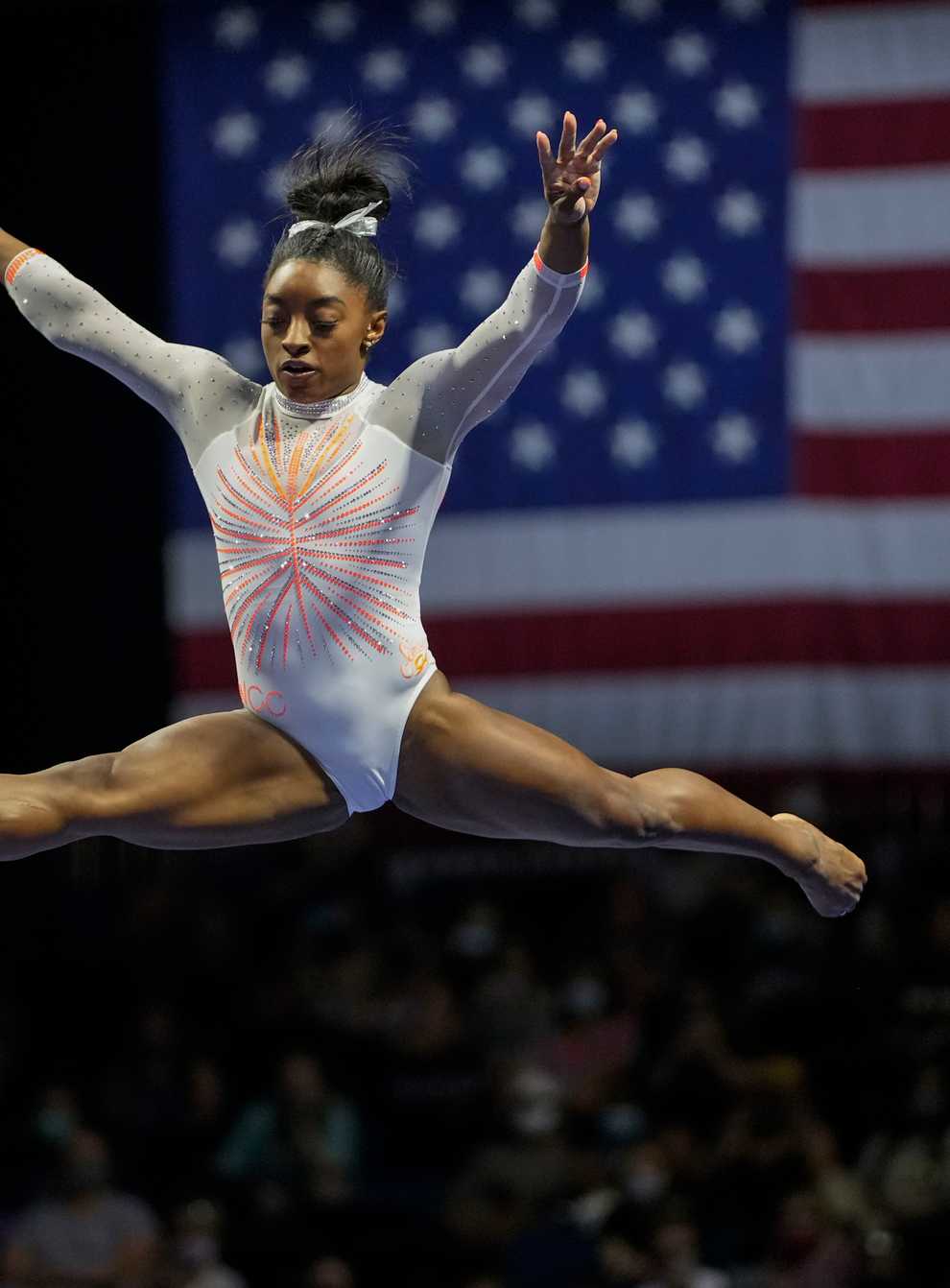Simone Biles performs her balance beam routine during the U.S. Classic gymnastics competition in Indianapolis