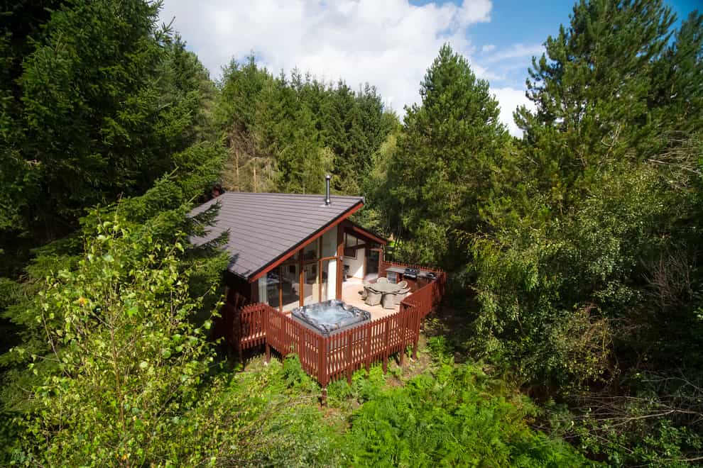 The White Willow Premium Cabin at Delamere Forest