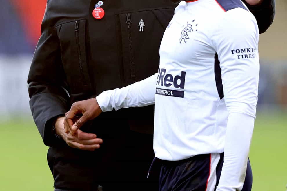 Jermain Defoe (right) embraces Steven Gerrard
