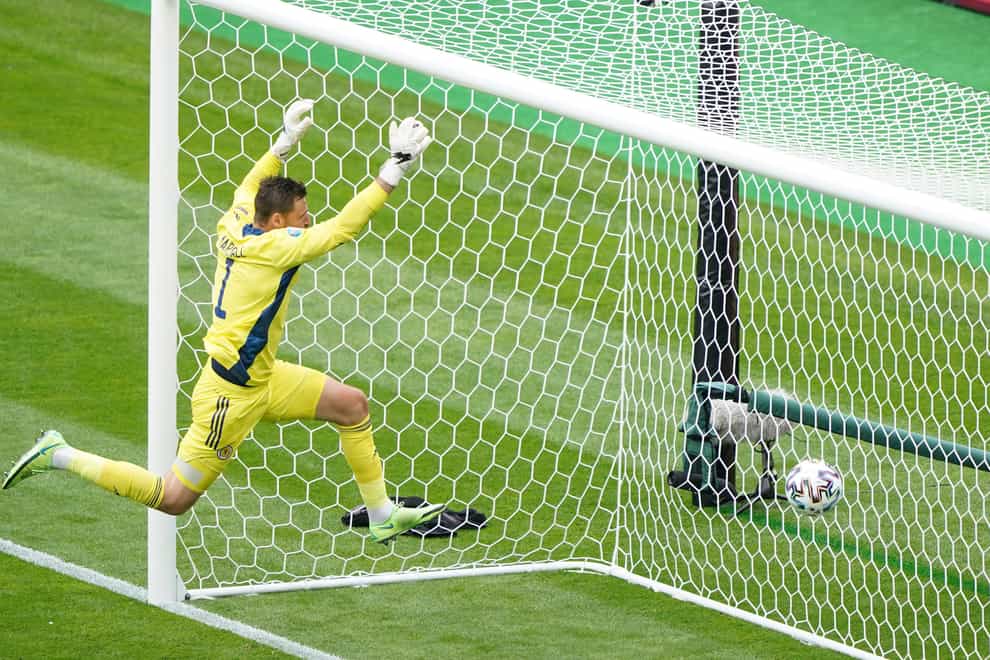 <p>David Marshall, pictured, was unable to keep out Patrik Schick's brilliant second goal</p>