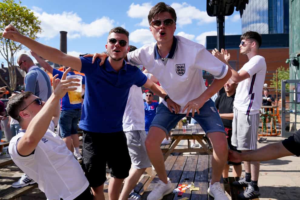 <p>England fans celebrate after watching the Euro 2020 match between England and Croatia</p>