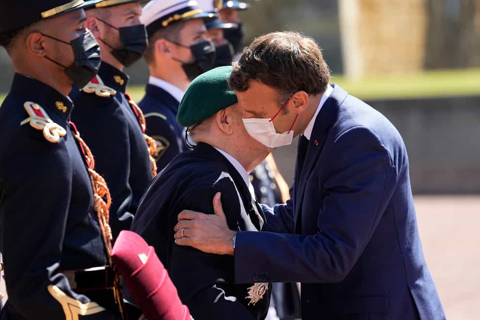 Emmanuel Macron and a war veteran