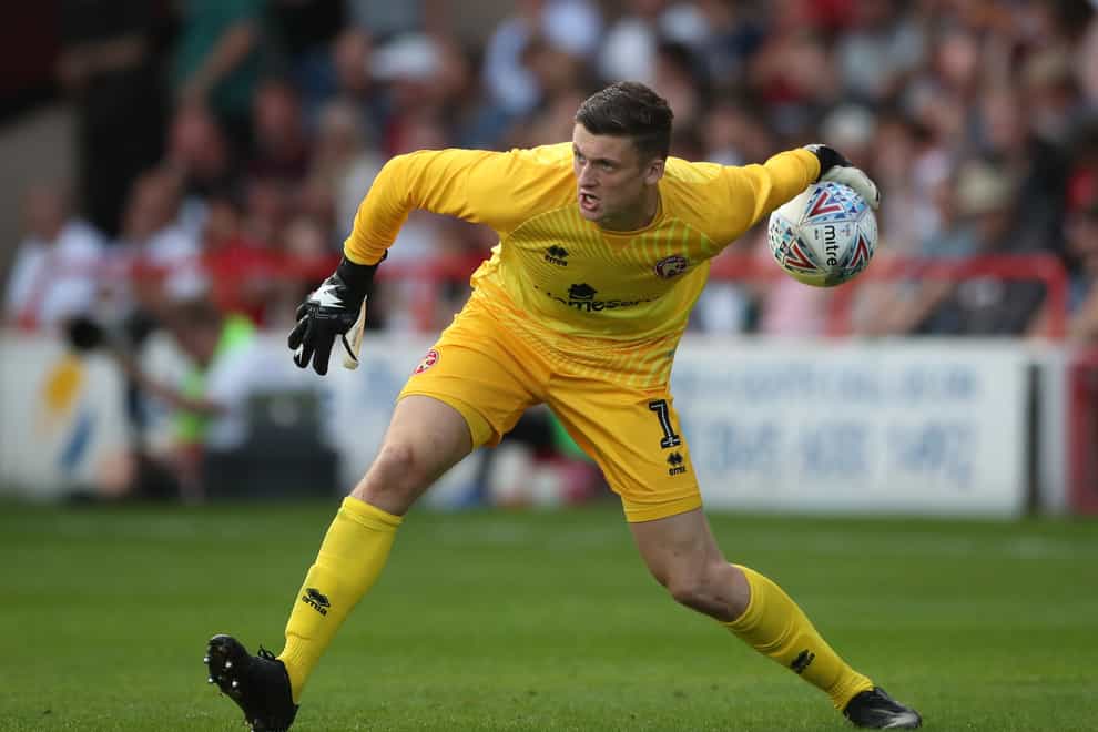 Walsall goalkeeper Liam Roberts has joined Northampton