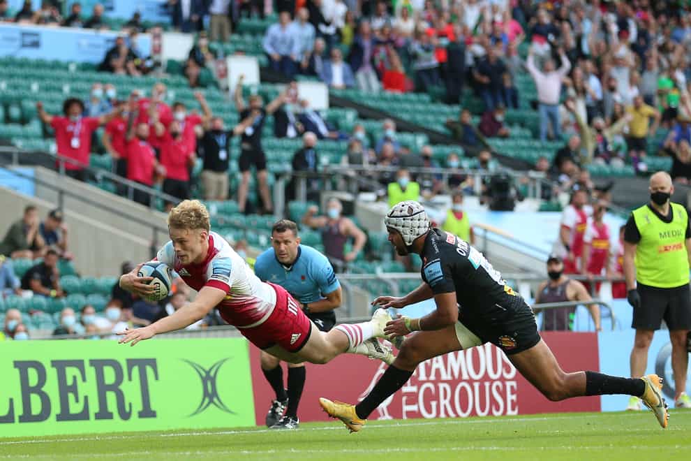 Louis Lynagh scored two late tries for Harlequins