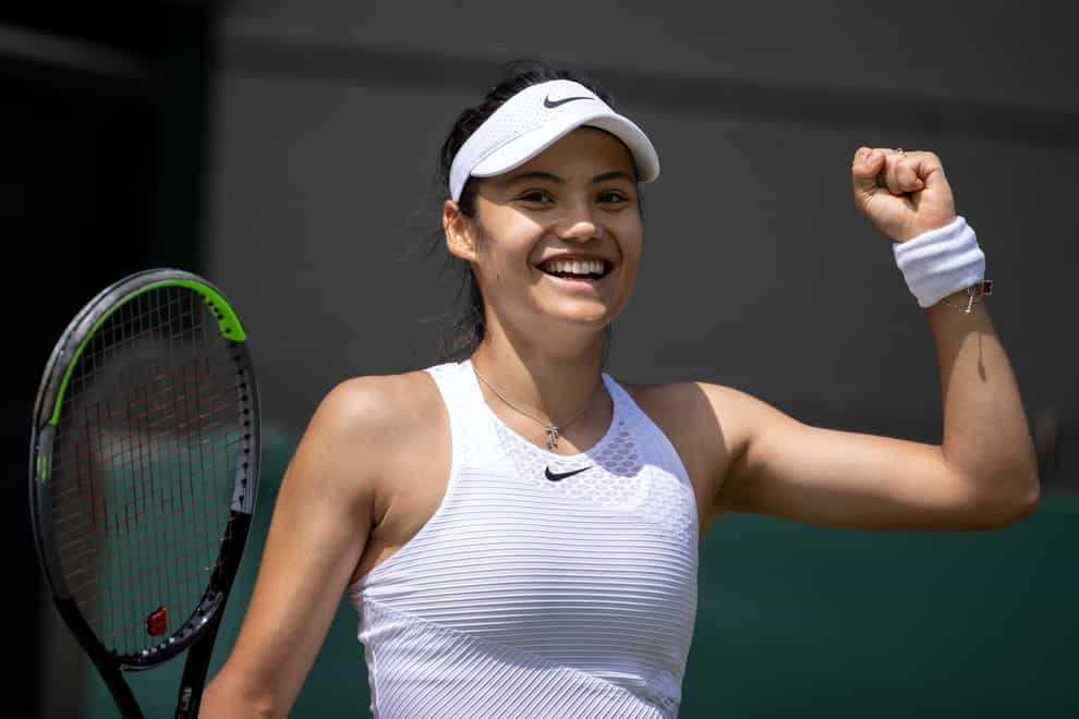 Emma Raducanu celebrates at Wimbledon