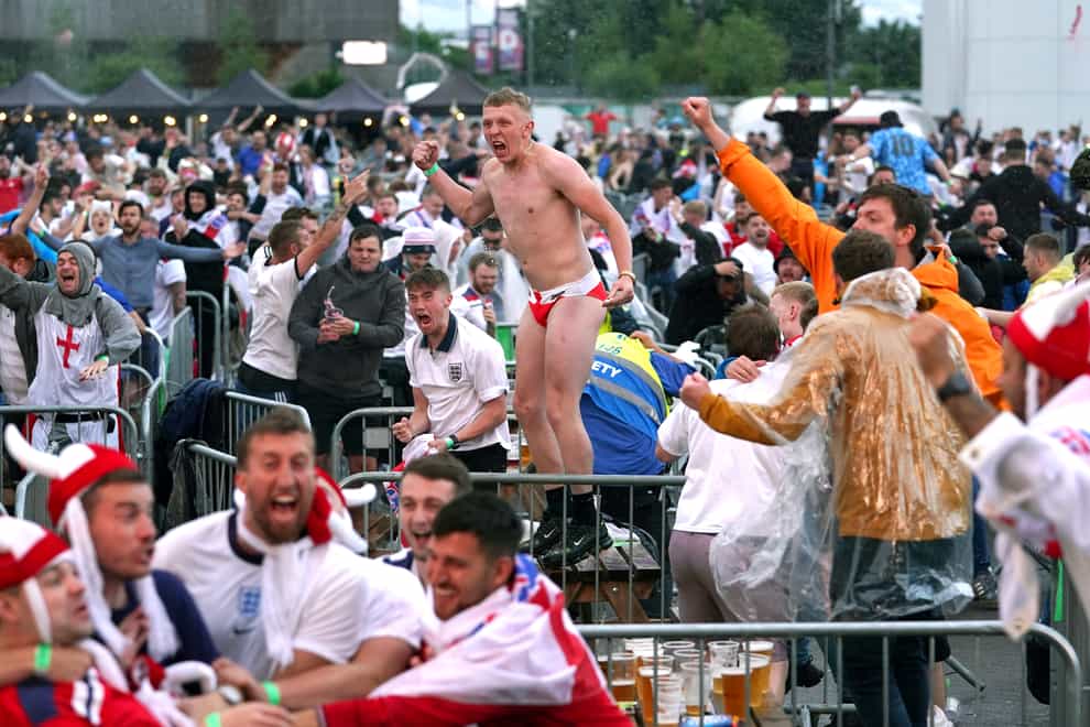 <p>Fans watching Ukraine v England</p>