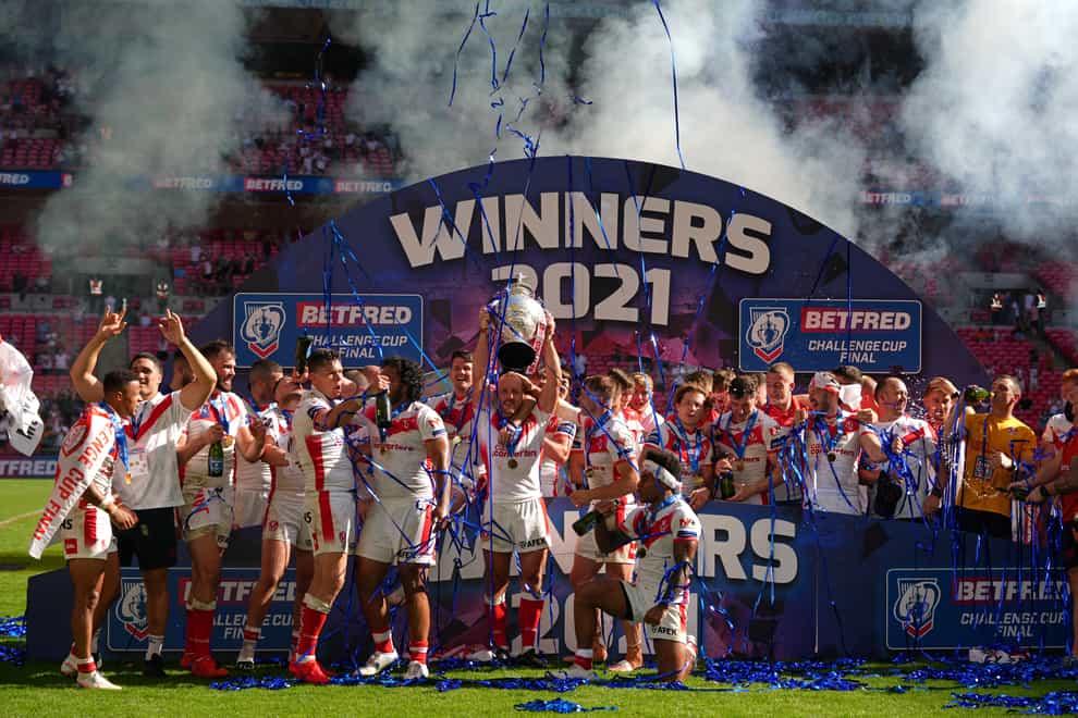 St Helens celebrate with the Challenge Cup