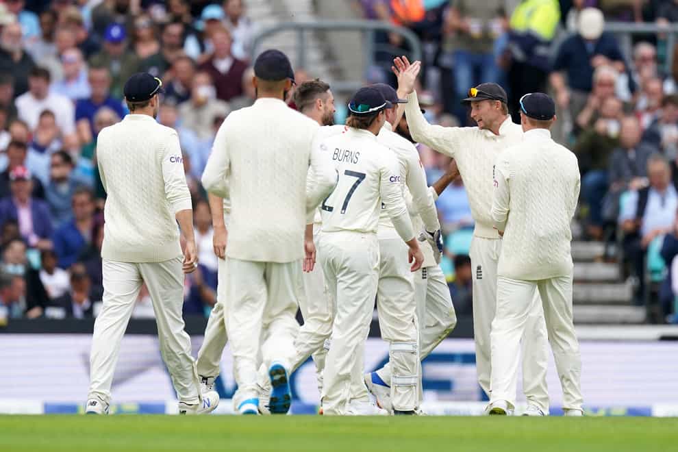England celebrate the wicket of Ravindra Jadeja (Adam Davy/PA)