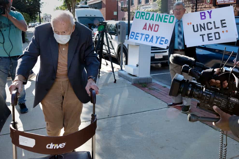 Former Cardinal Theodore McCarrick arrives at Dedham District Court (Michael Dwyer/AP)