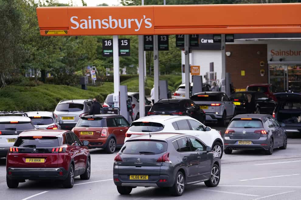Queues at a petrol station in Colton, Leeds (Danny Lawson/PA)