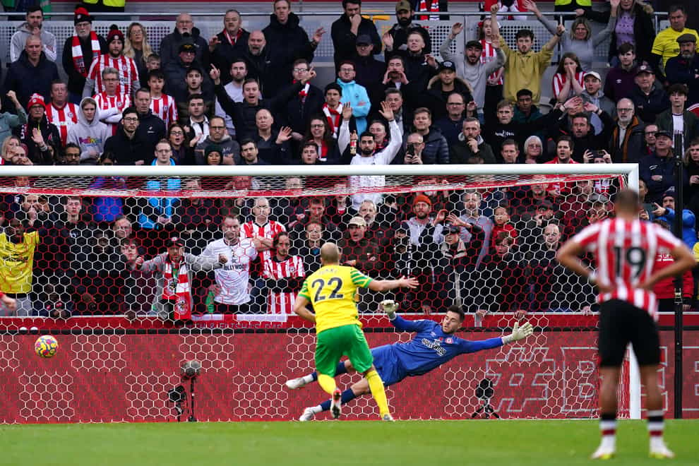 Teemu Pukki scores Norwich’s second from the penalty spot in the win at Brentford (John Walton/PA)