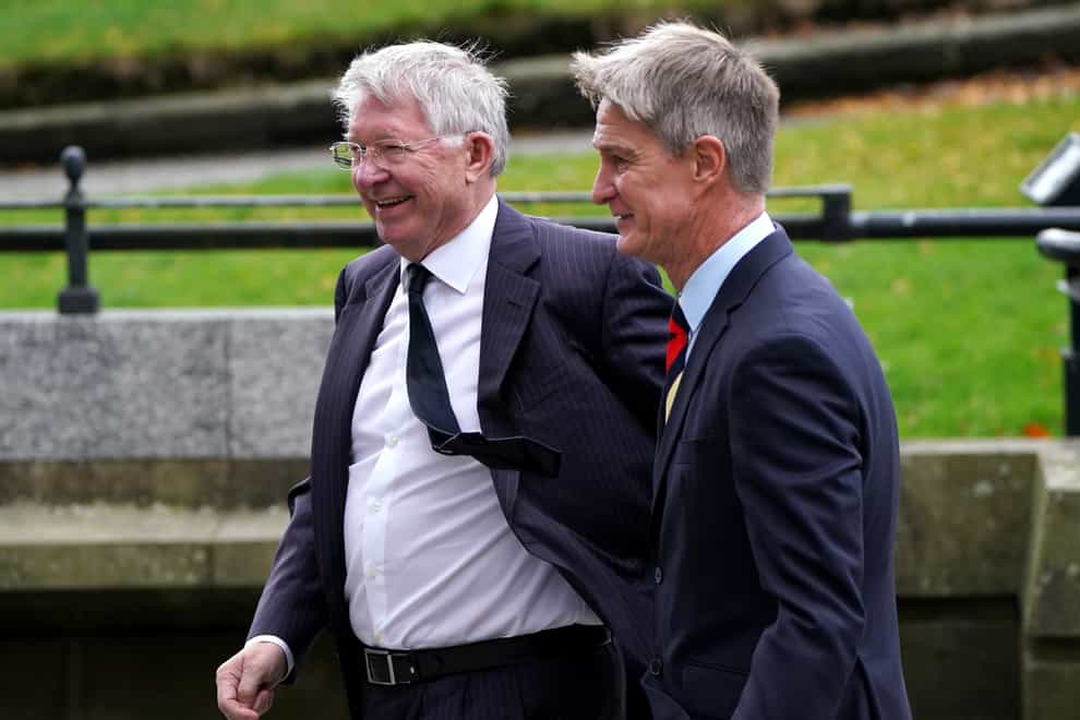 Sir Alex Ferguson and Richard Gough arrive at Glasgow Cathedral (Andrew Milligan/PA)