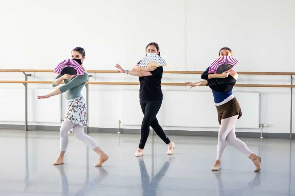 Dancers from Scottish Ballet have been working with traditional Chinese dance artist Annie Au, centre (Andy Ross/PA)