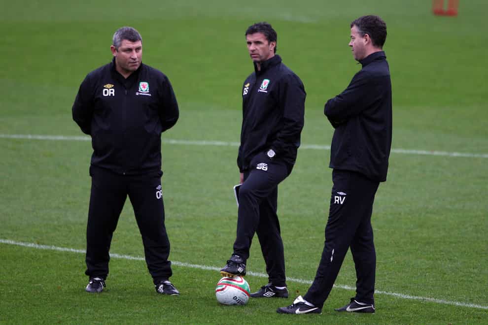 Gary Speed with Osian Roberts during their time together in the Wales national team (Nick Potts/PA)