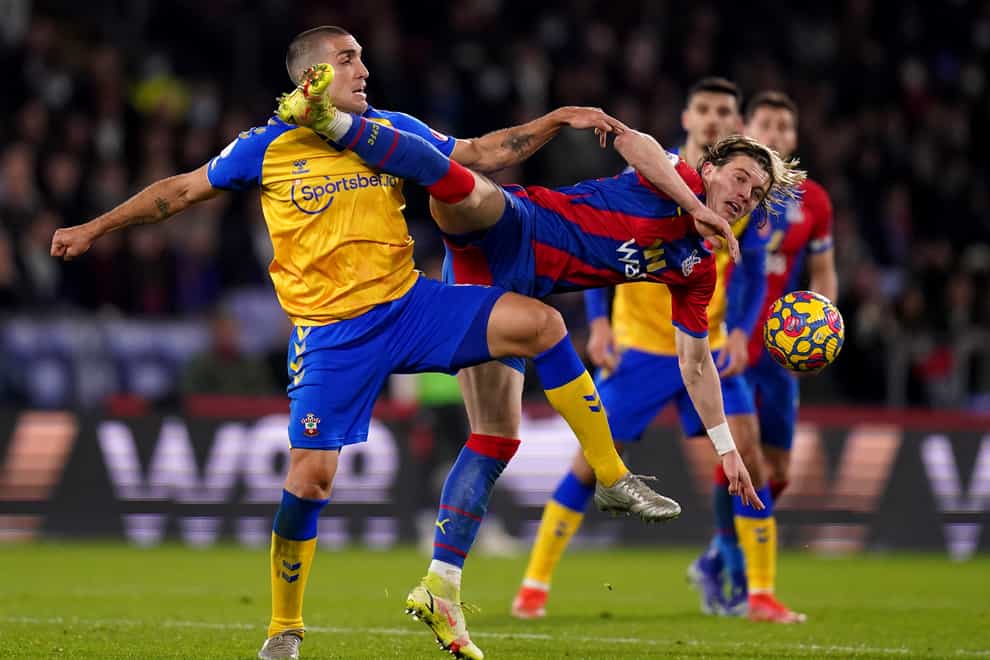 Crystal Palace’s Conor Gallagher and Southampton midfielder Oriol Romeu battle for the ball (Adam Davy/PA)