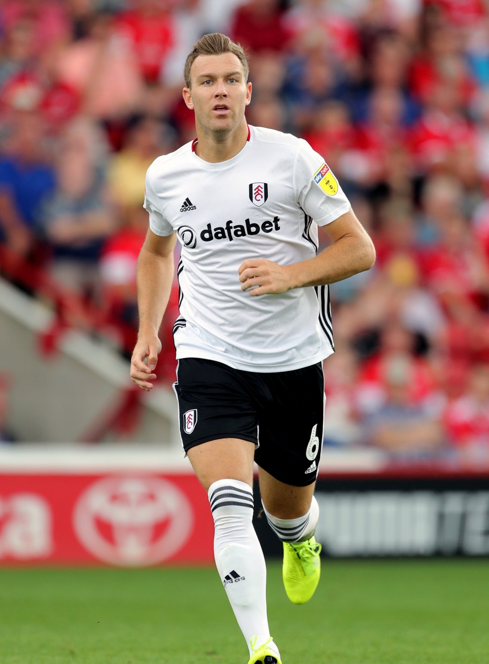 Former Fulham midfielder Kevin McDonald has been training with Dundee United (Richard Sellers/PA)