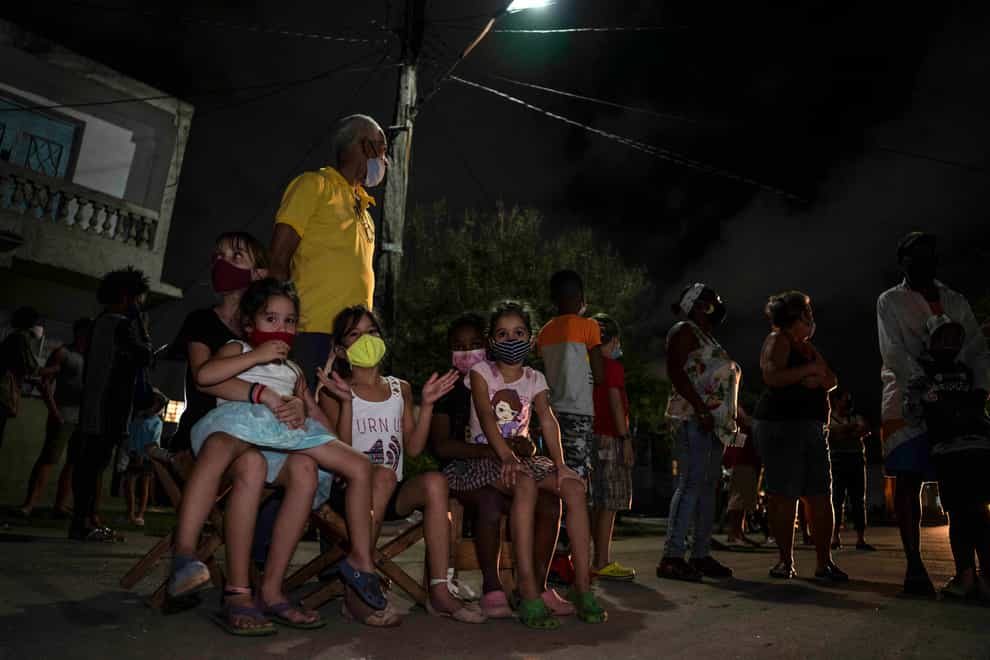 Residents attend a popular consultation to discuss the draft of a new family code in Havana, Cuba (AP Photo/Ramon Espinosa)