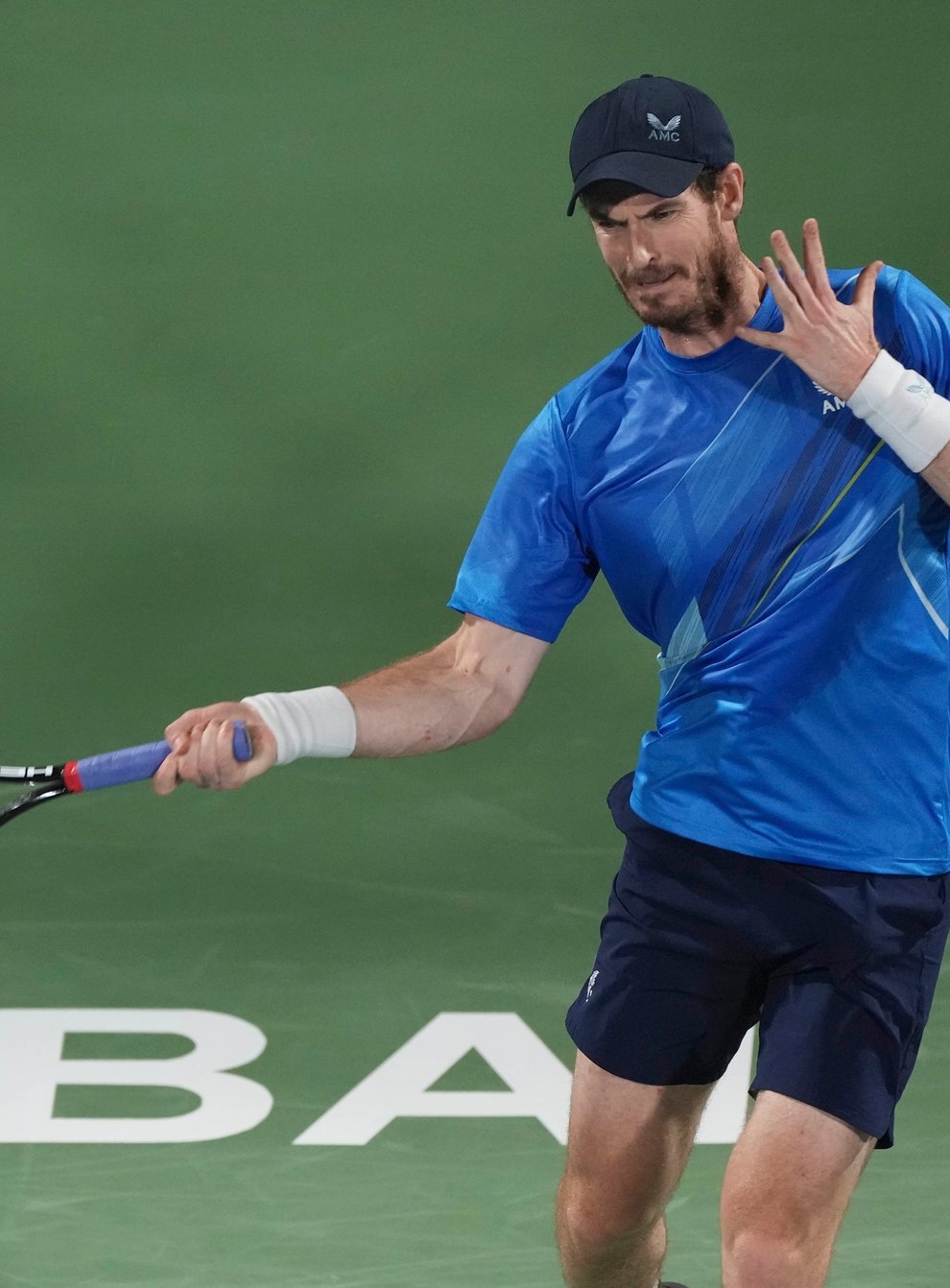 Andy Murray had to dig deep in Dubai (Ebrahim Noroozi/AP)