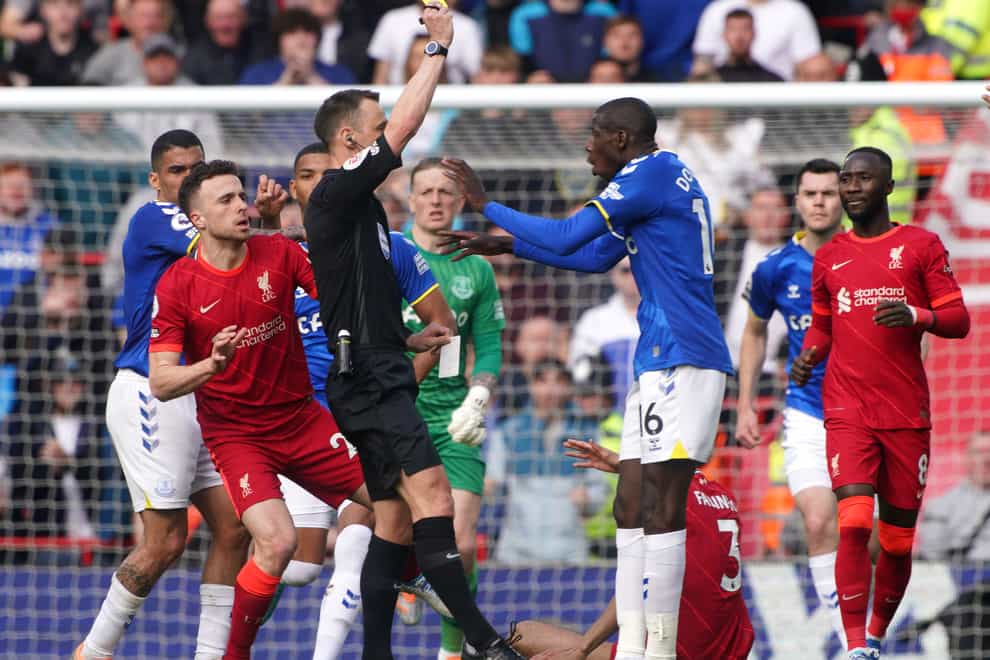 Everton were not happy with Stuart Attwell’s display (Peter Byrne/PA)