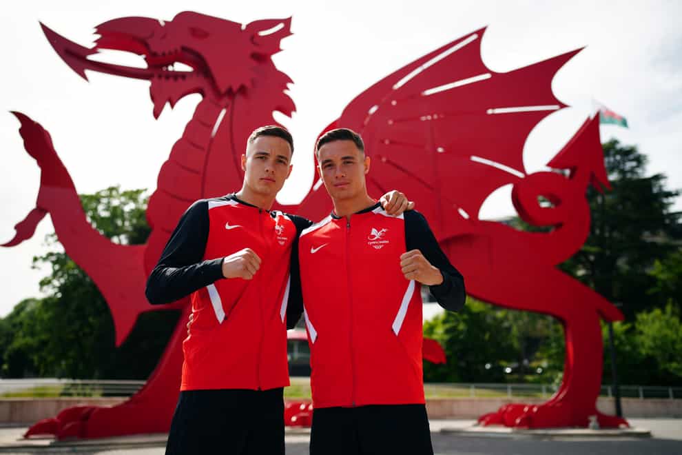 Identical twins Ioan (left) and Garan Croft will box for Wales at the Commonwealth Games in Birmingham (Ben Birchall/PA)